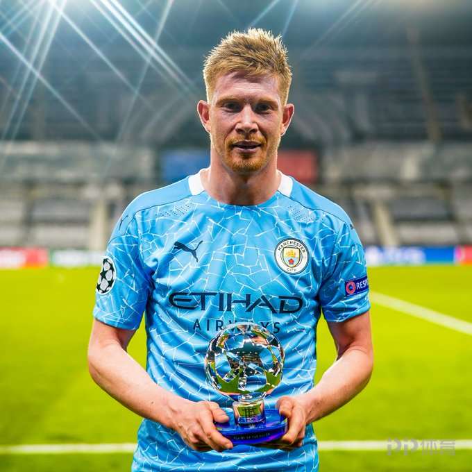 阿莫林回国远离曼联不禁开怀大笑，不必再受访500次！曝与巨头矛盾细节