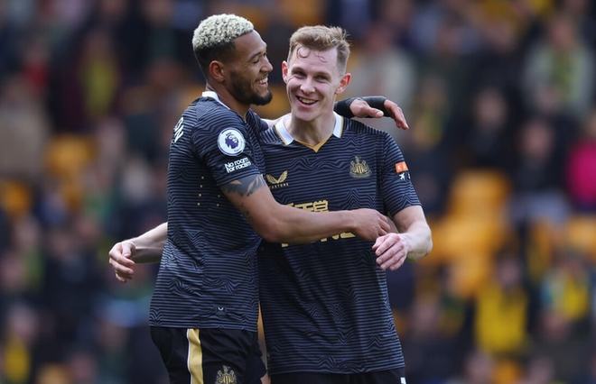 TA：塞门约完美契合曼城战术，他能为瓜帅提供更多的进攻方案