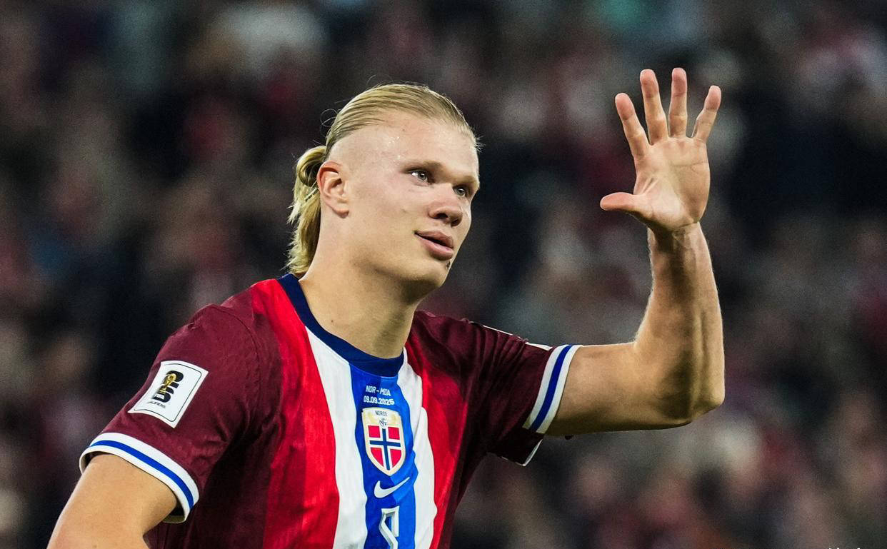 LPL张开血盆大口，AL危机时刻，圣枪挺身而出，鳄鱼一战杀崩GEN