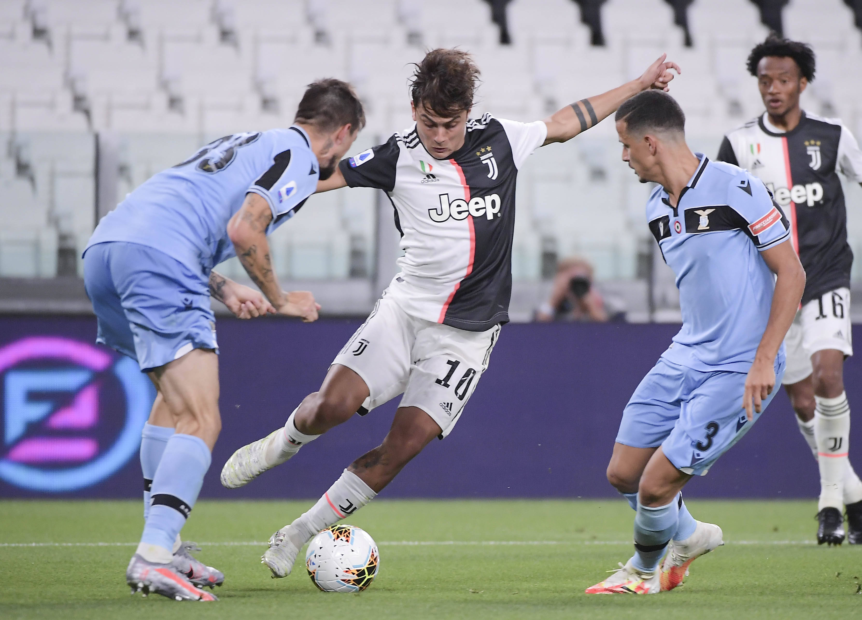 [中超]四球大胜 北京国安升至中超次席