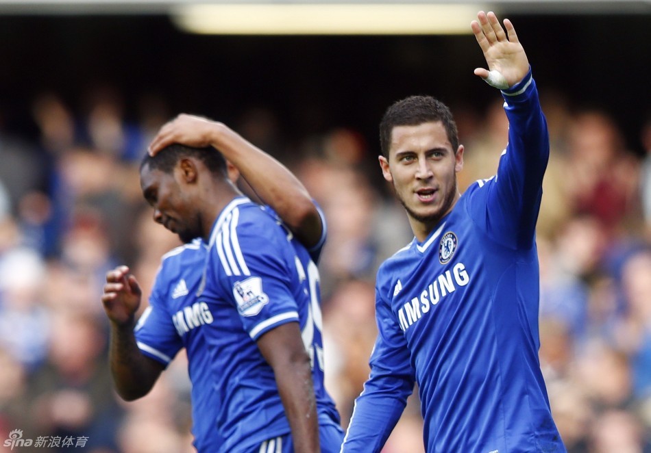 爱德华兹创3大神迹，森林狼反超湖人！米切尔30+8，兰德尔准3双